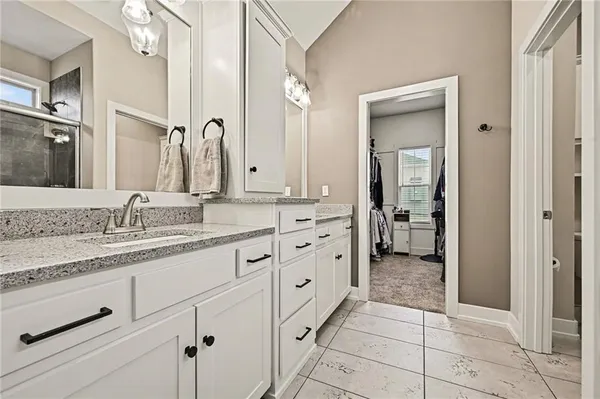 $569,950 | 8715 Northwest 74th Terrace, Kansas City, MO 64152