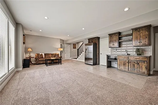 $569,950 | 8715 Northwest 74th Terrace, Kansas City, MO 64152