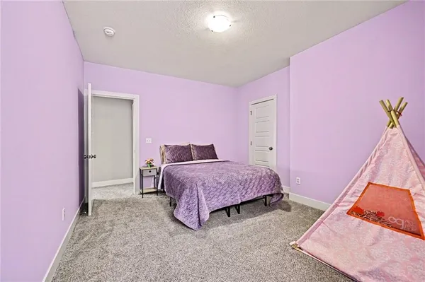 $569,950 | 8715 Northwest 74th Terrace, Kansas City, MO 64152