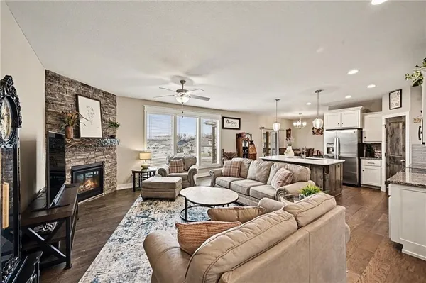 $569,950 | 8715 Northwest 74th Terrace, Kansas City, MO 64152
