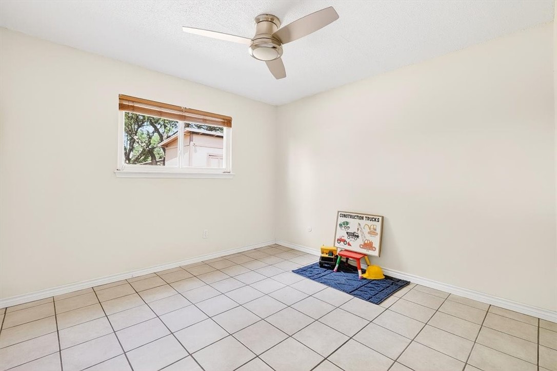 4710 Vail Street Corpus Christi, TX 78413 - Photo 19 of 30 2nd bedroom