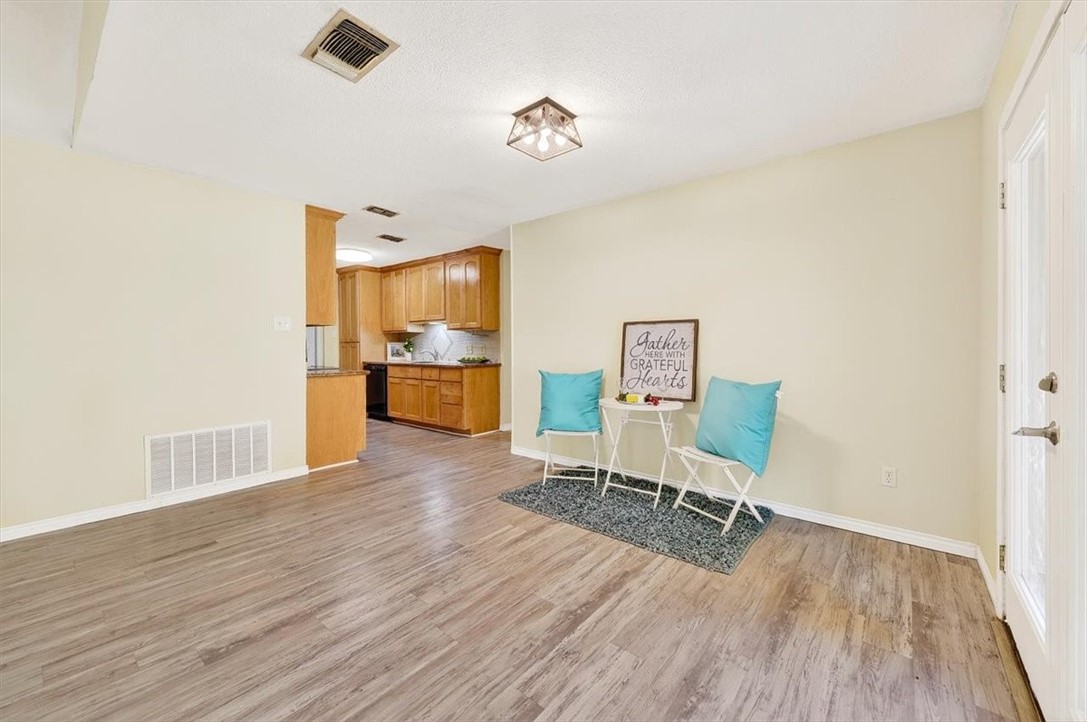 4710 Vail Street Corpus Christi, TX 78413 - Photo 7 of 30