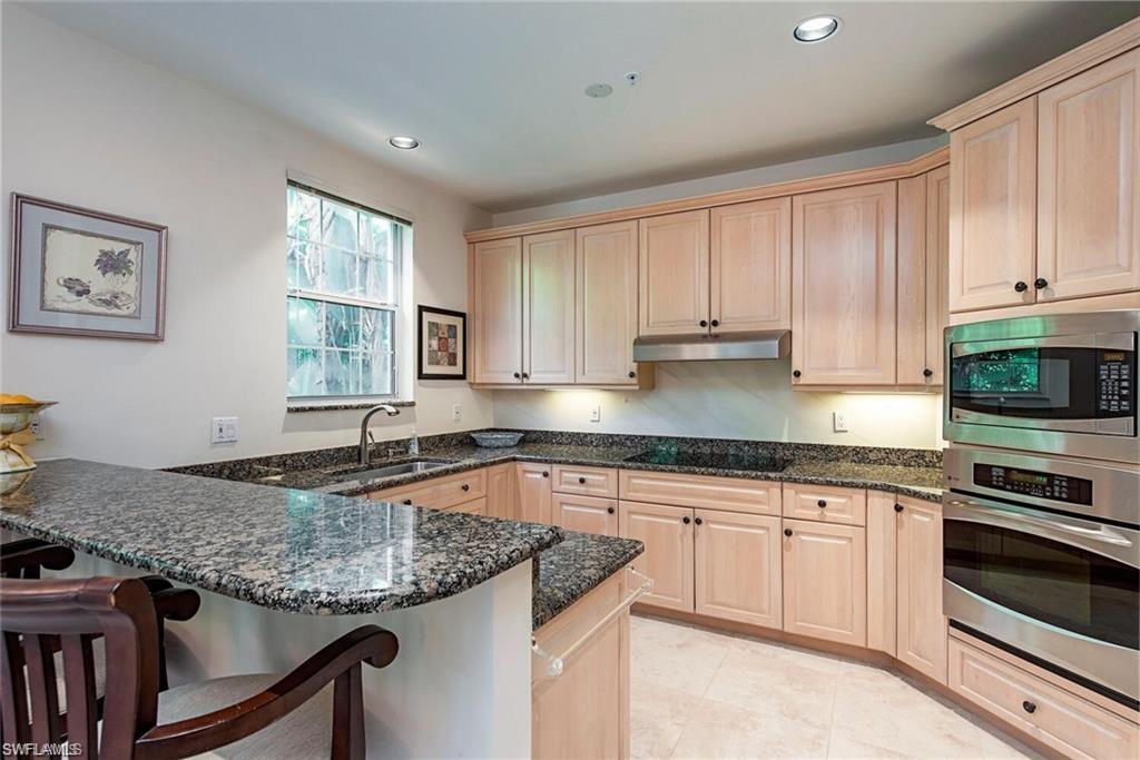 157 Colonade Circle, Unit 1002 Naples, FL 34103 - Photo 4 of 12