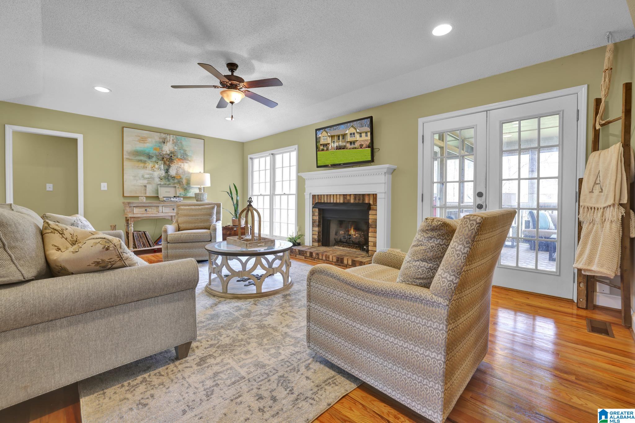 424 Russet Hollow Road Birmingham, AL 35244 - Photo 3 of 16