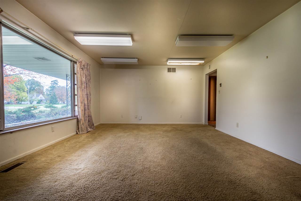 514 East Washington Center Road Fort Wayne, IN 46825 - Photo 15 of 18 Gallery Image 15