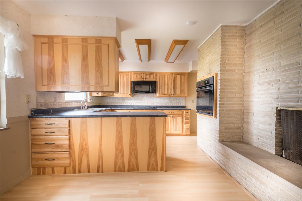 514 East Washington Center Road Fort Wayne, IN 46825 - Photo 4 of 18 Gallery Image 4
