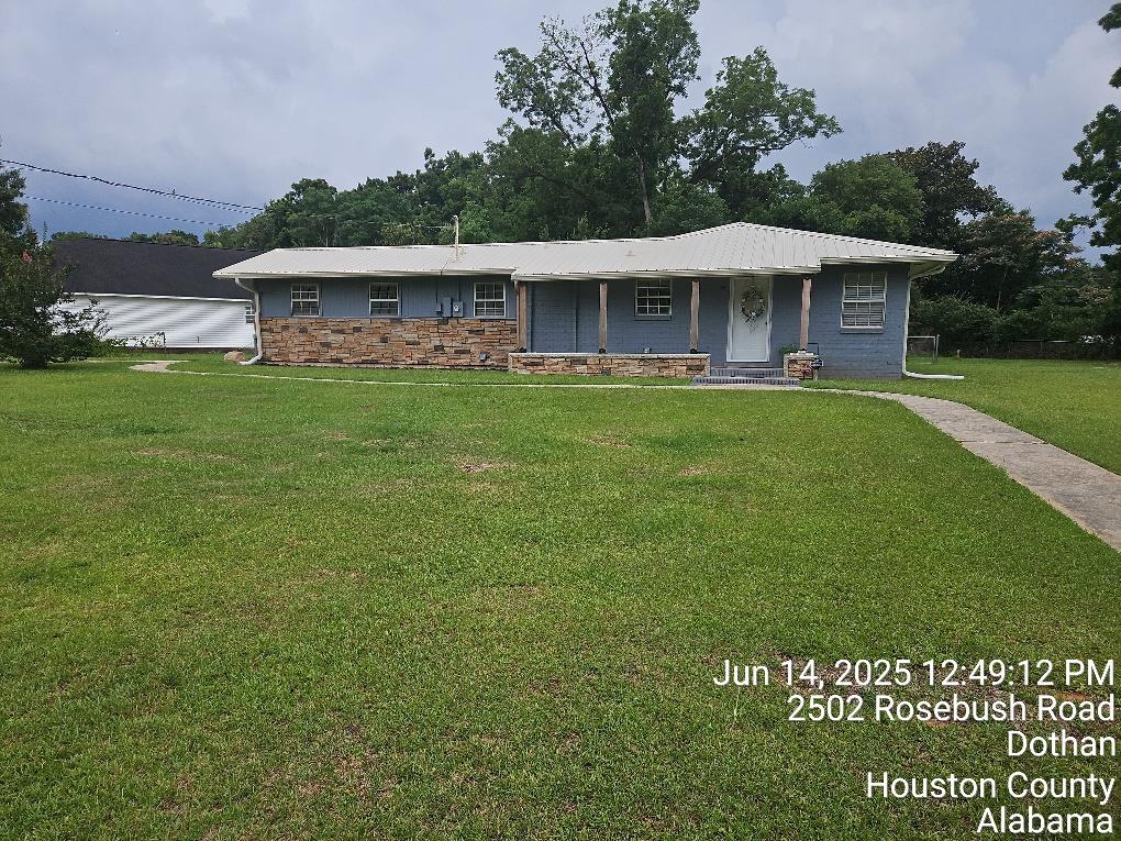 2500 Rosebush Road Dothan, AL 36303 - Photo 1 of 27 Main View