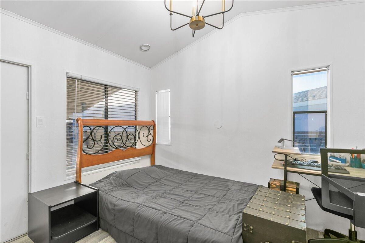 69530 Dillon Road, Unit 27 Desert Hot Springs, CA 92241 - Photo 12 of 20 bedroom private entrance