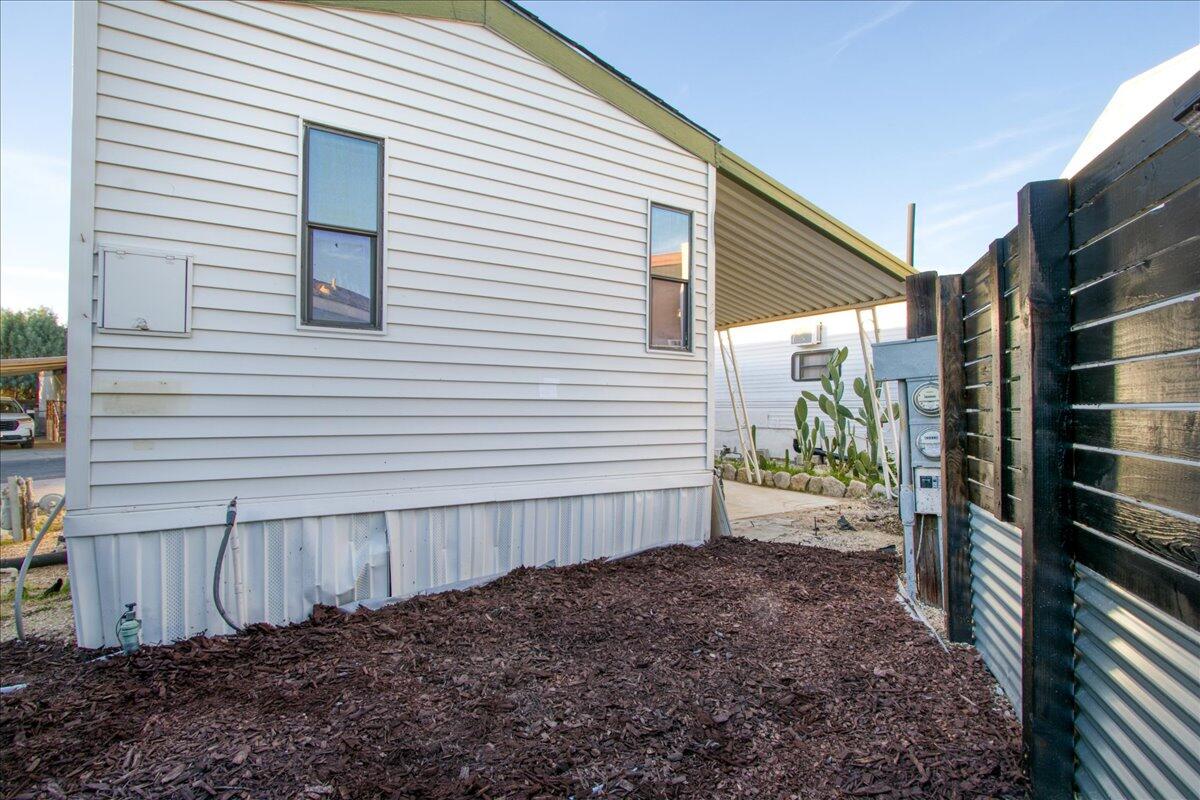 69530 Dillon Road, Unit 27 Desert Hot Springs, CA 92241 - Photo 18 of 20 Back Yard