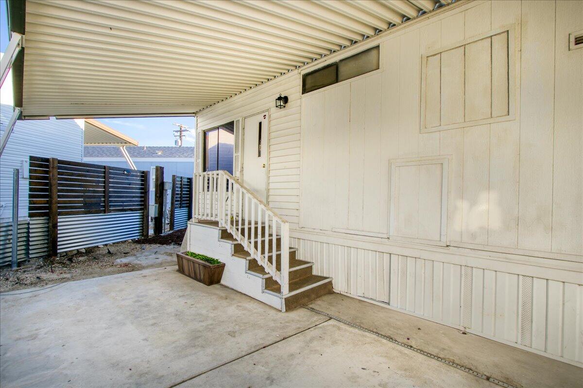 69530 Dillon Road, Unit 27 Desert Hot Springs, CA 92241 - Photo 19 of 20 Carport