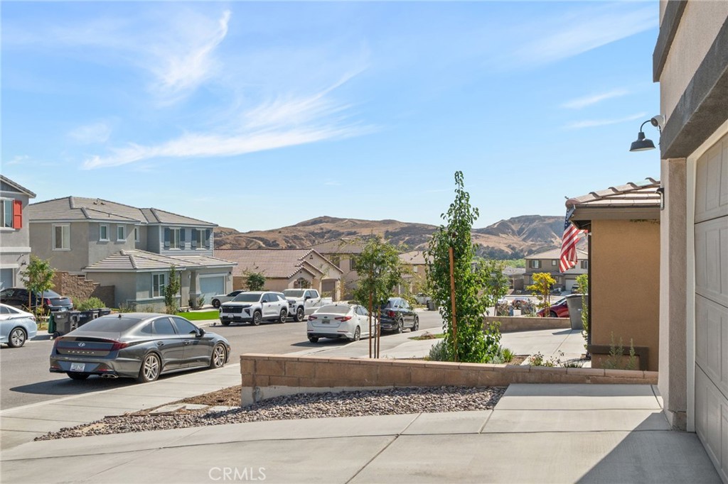 11639 Weiskopf Way Beaumont, CA 92223 - Photo 3 of 49