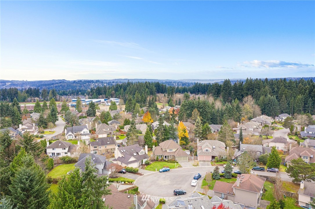 20912 33rd Avenue Southeast Bothell, WA 98021 - Photo 33 of 37
