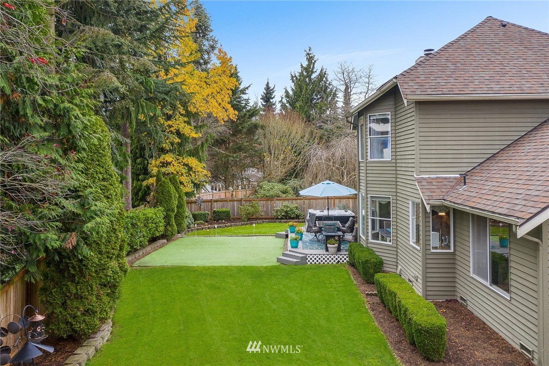 20912 33rd Avenue Southeast Bothell, WA 98021 - Photo 35 of 37