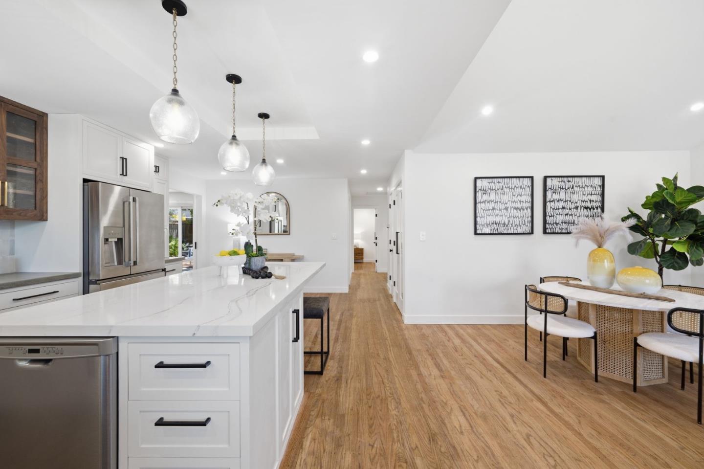 2948 Rustic Drive San Jose, CA 95124 - Photo 3 of 43