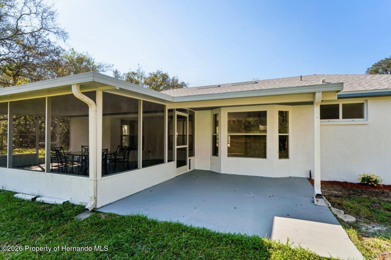 16411 Fiscus Drive Spring Hill, FL 34610 - Photo 5 of 30