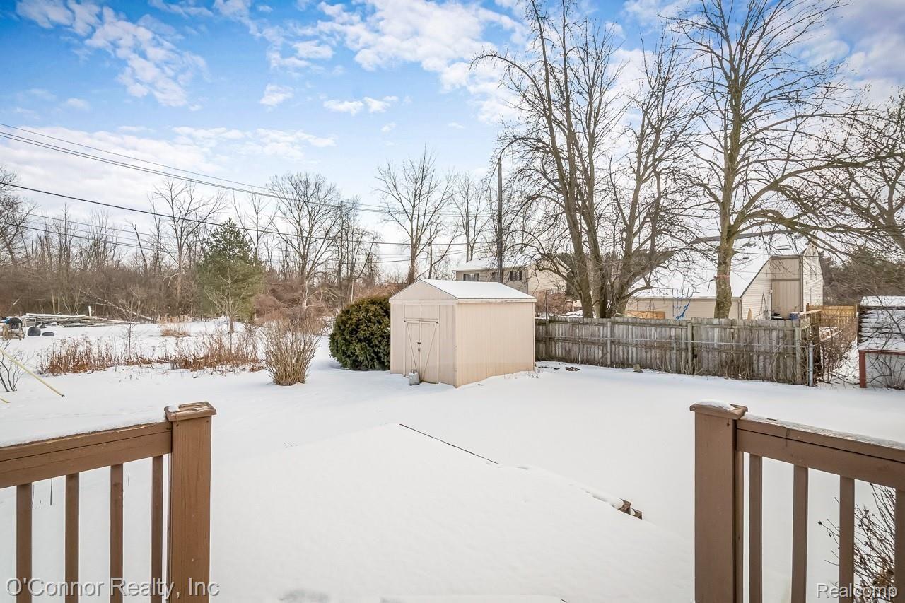 851 Range Road Marysville, MI 48040 - Photo 23 of 24 851 Range-24.jpg