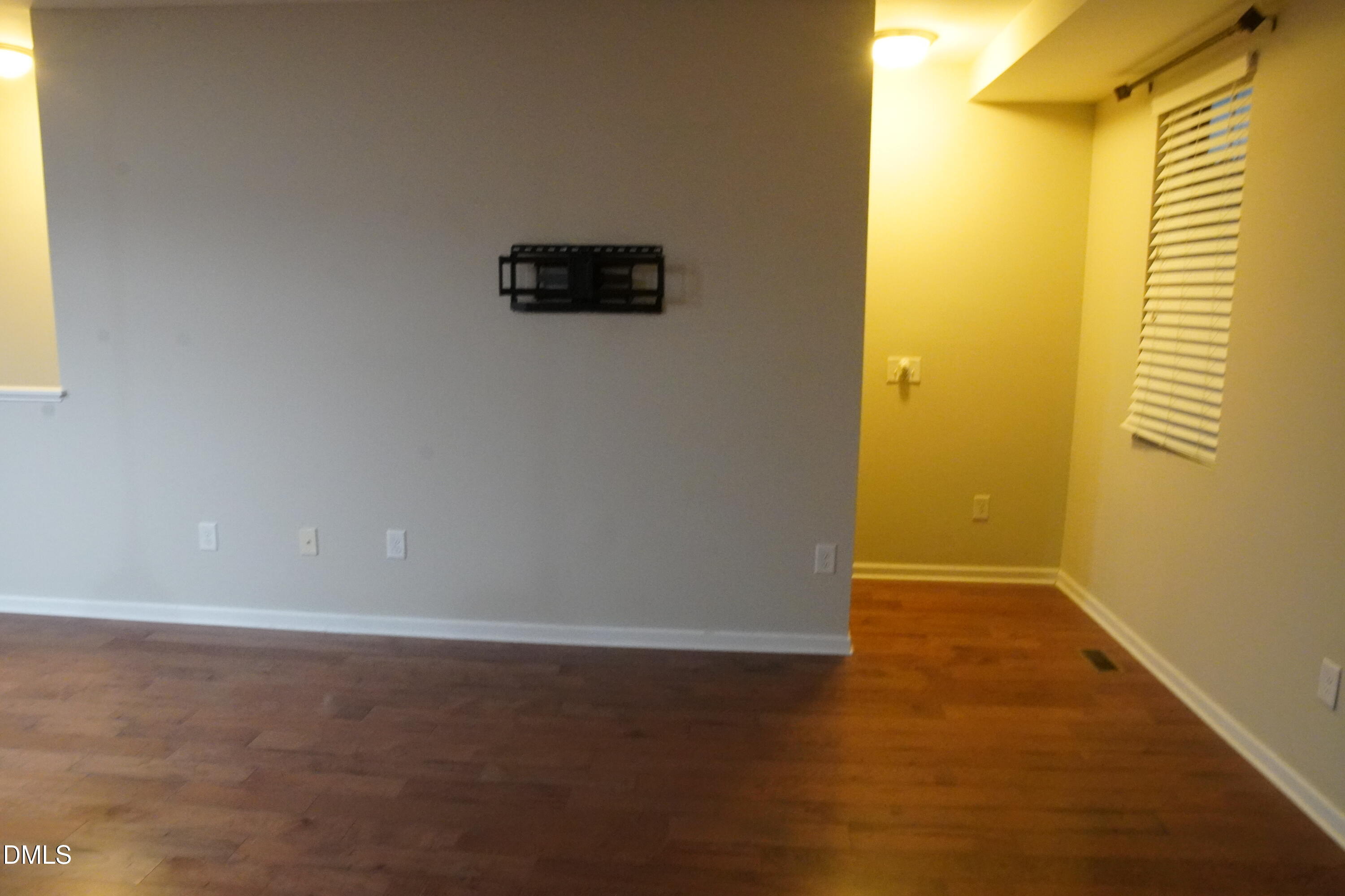 4039 Sykes Street Cary, NC 27519 - Photo 11 of 22 DSC00387