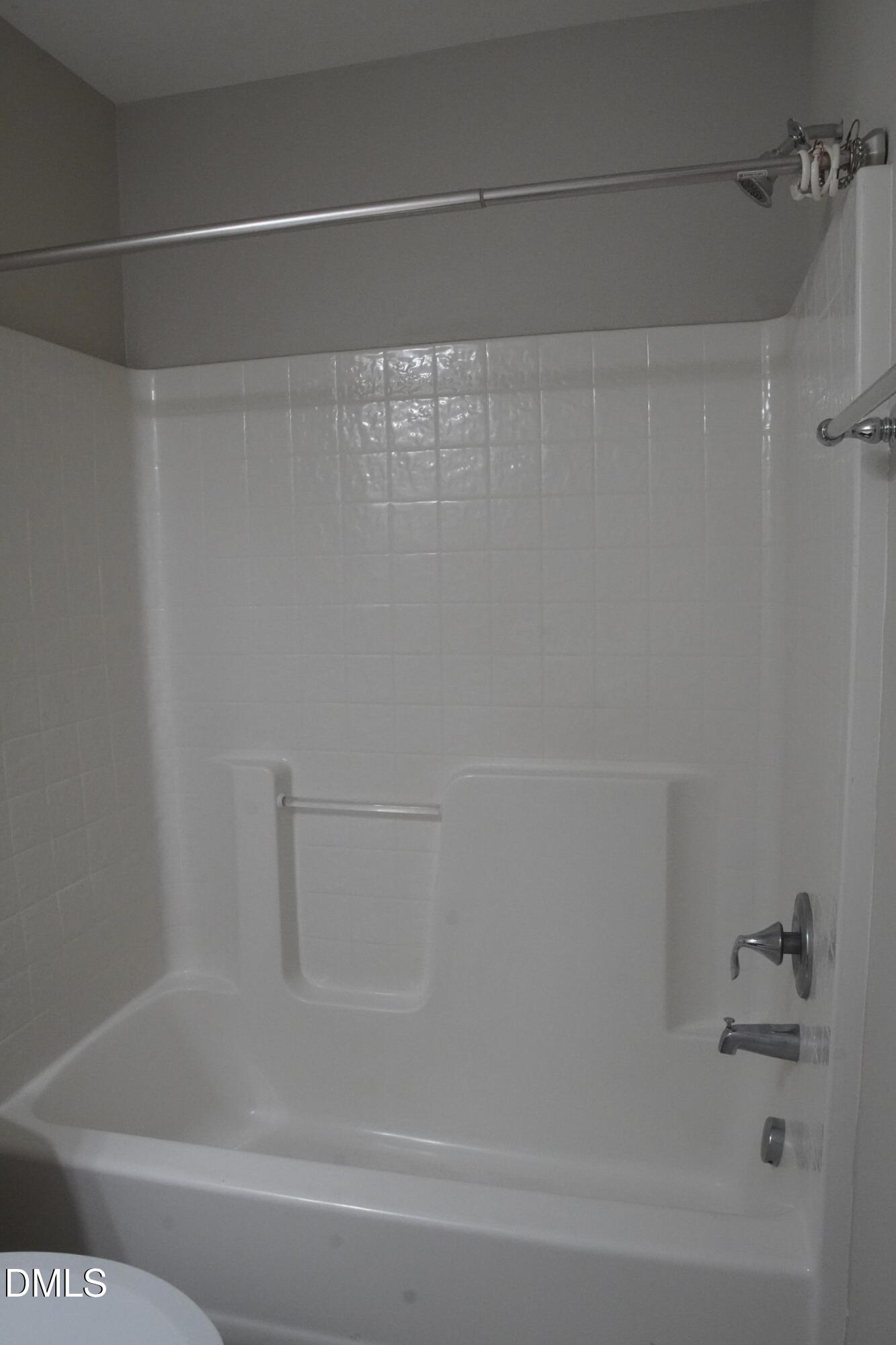 4039 Sykes Street Cary, NC 27519 - Photo 18 of 22 DSC00374