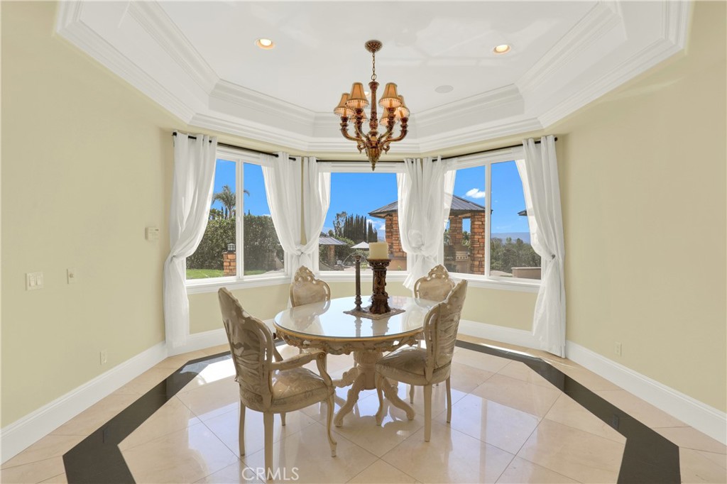 7231 Brandon Court Riverside, CA 92506 - Photo 18 of 69