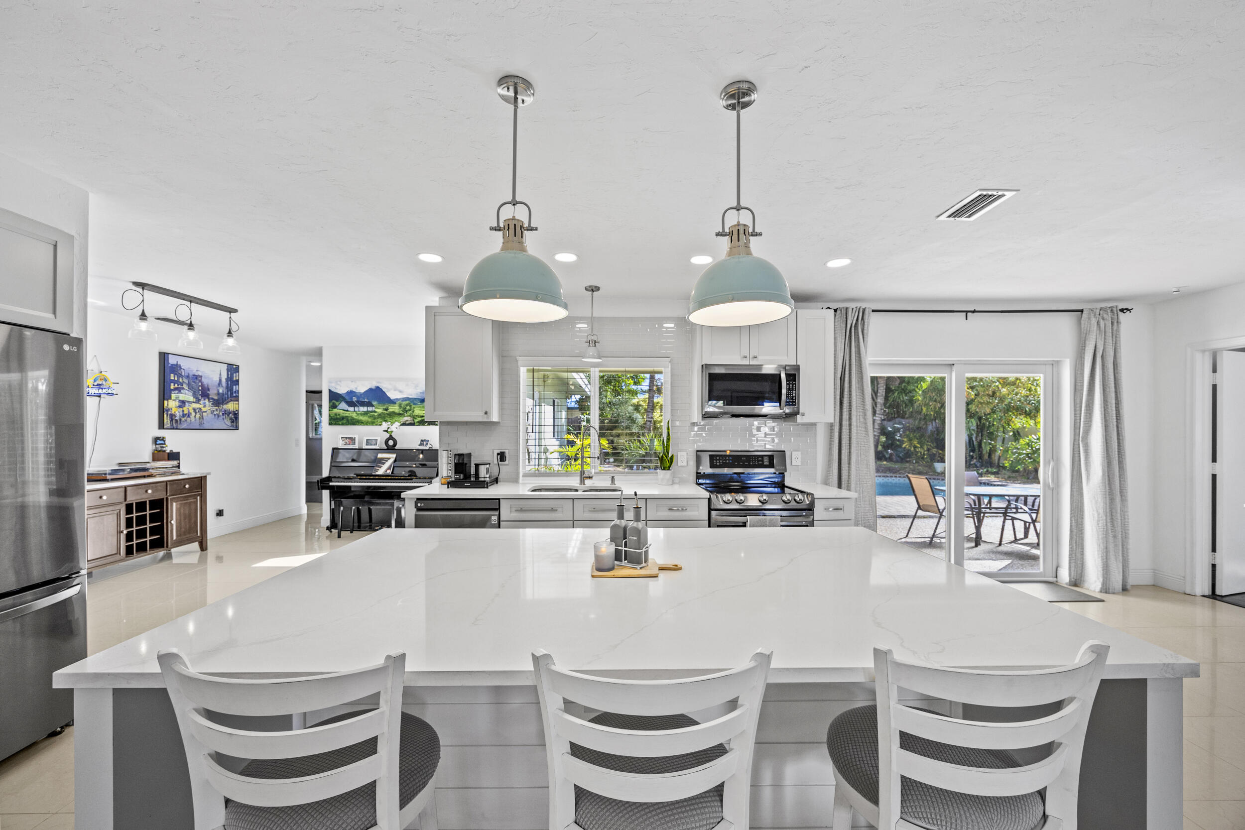 2502 Southwest 11th Court Boynton Beach, FL 33426 - Photo 15 of 64 IMG_1691