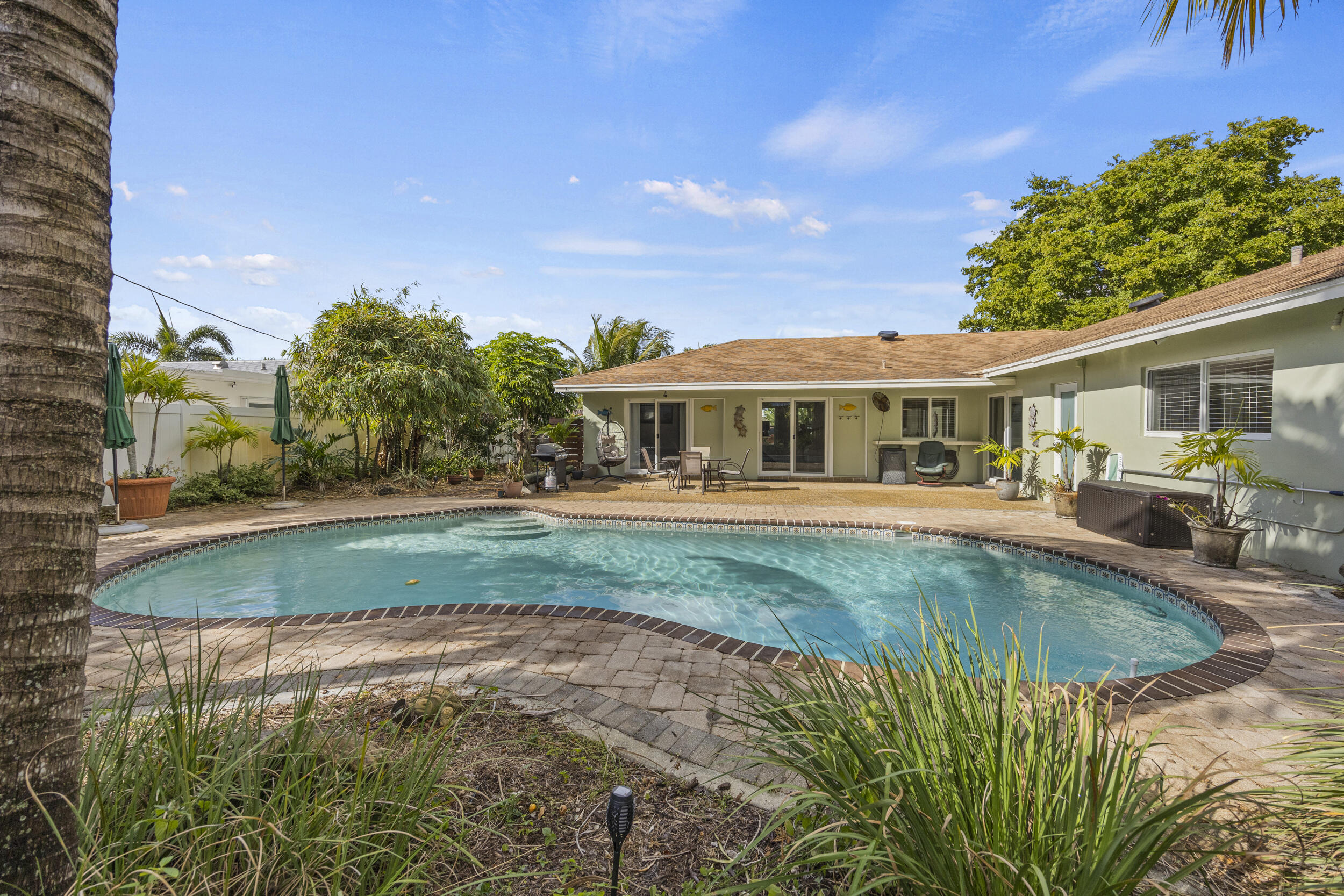 2502 Southwest 11th Court Boynton Beach, FL 33426 - Photo 42 of 64 IMG_1726