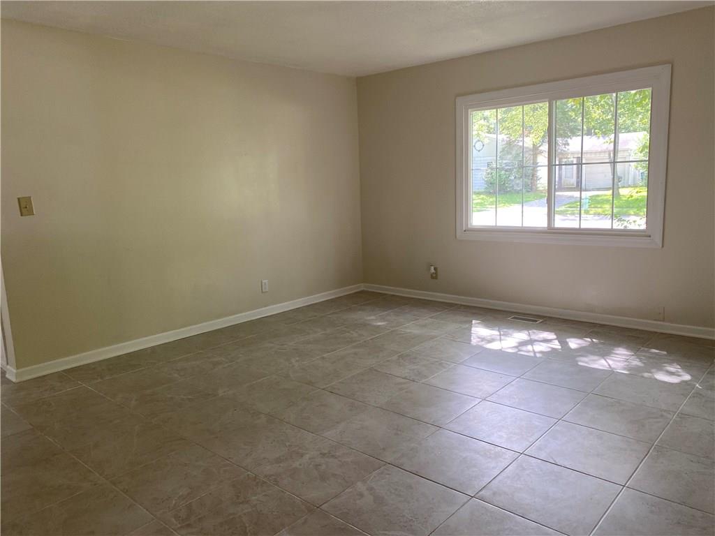 4031 Richelieu Road Indianapolis, IN 46226 - Photo 6 of 7