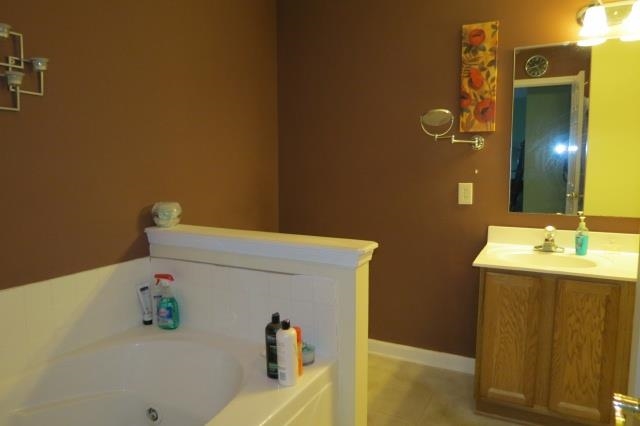 5801 North Cedar Springs Road Muncie, IN 47304 - Photo 9 of 18 Gallery Image 9