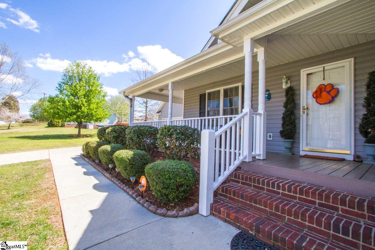 103 Madison Ridge Road Piedmont, SC 29673 - Photo 3 of 22 Gallery Image 3