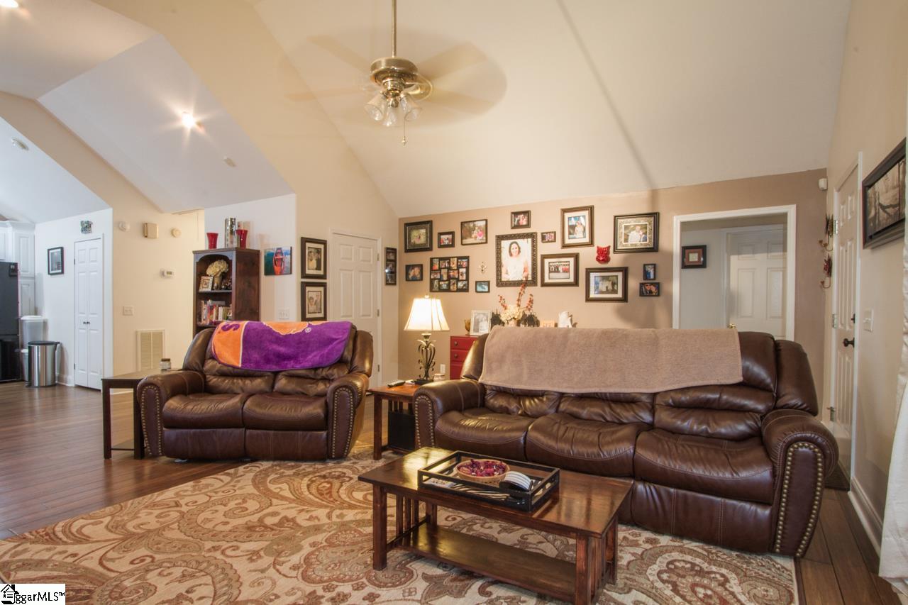 103 Madison Ridge Road Piedmont, SC 29673 - Photo 6 of 22 Gallery Image 6