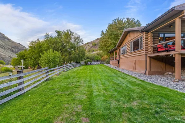 $2,599,000 | 13706 Highway 95, White Bird, ID 83554