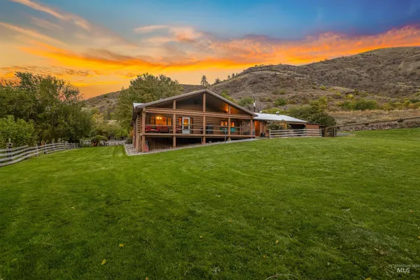 $2,599,000 | 13706 Highway 95, White Bird, ID 83554