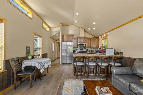 $2,599,000 | 13706 Highway 95, White Bird, ID 83554