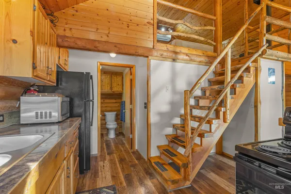 $2,599,000 | 13706 Highway 95, White Bird, ID 83554