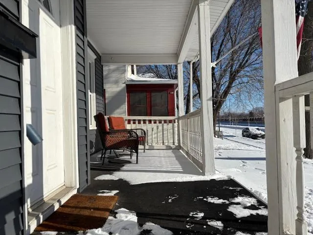 $249,900 | 1007 Hudson Road, St. Paul, MN 55106
