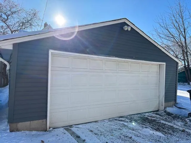 $249,900 | 1007 Hudson Road, St. Paul, MN 55106