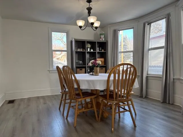 $249,900 | 1007 Hudson Road, St. Paul, MN 55106