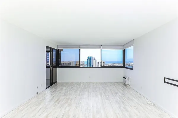 $830,000 | 1255 Nuuanu Avenue, Unit 3002, Honolulu, HI 96817