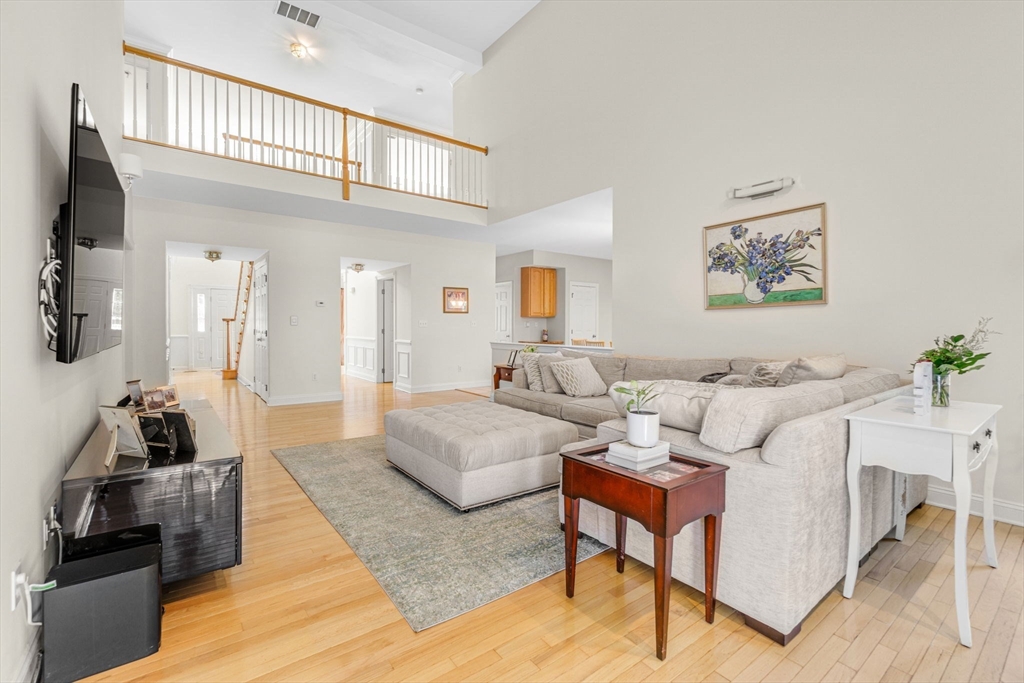 46 Greenwood Road Hopkinton, MA 01748 - Photo 13 of 39