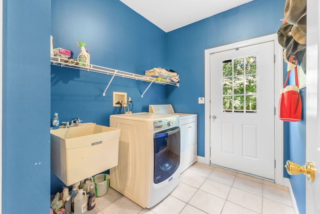 46 Greenwood Road Hopkinton, MA 01748 - Photo 33 of 39