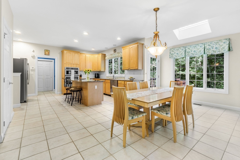 46 Greenwood Road Hopkinton, MA 01748 - Photo 9 of 39