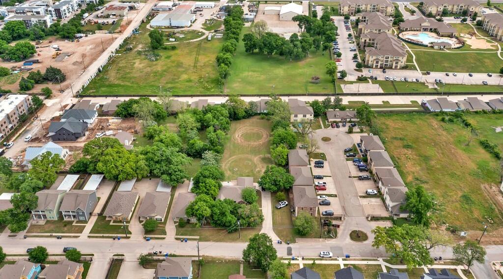 2618 South 2nd Street Waco, TX 76706 - Photo 31 of 40 an aerial view of residential houses with outdoor space