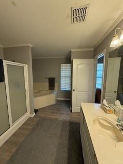 2618 South 2nd Street Waco, TX 76706 - Photo 37 of 40 a bathroom with a sink and a mirror