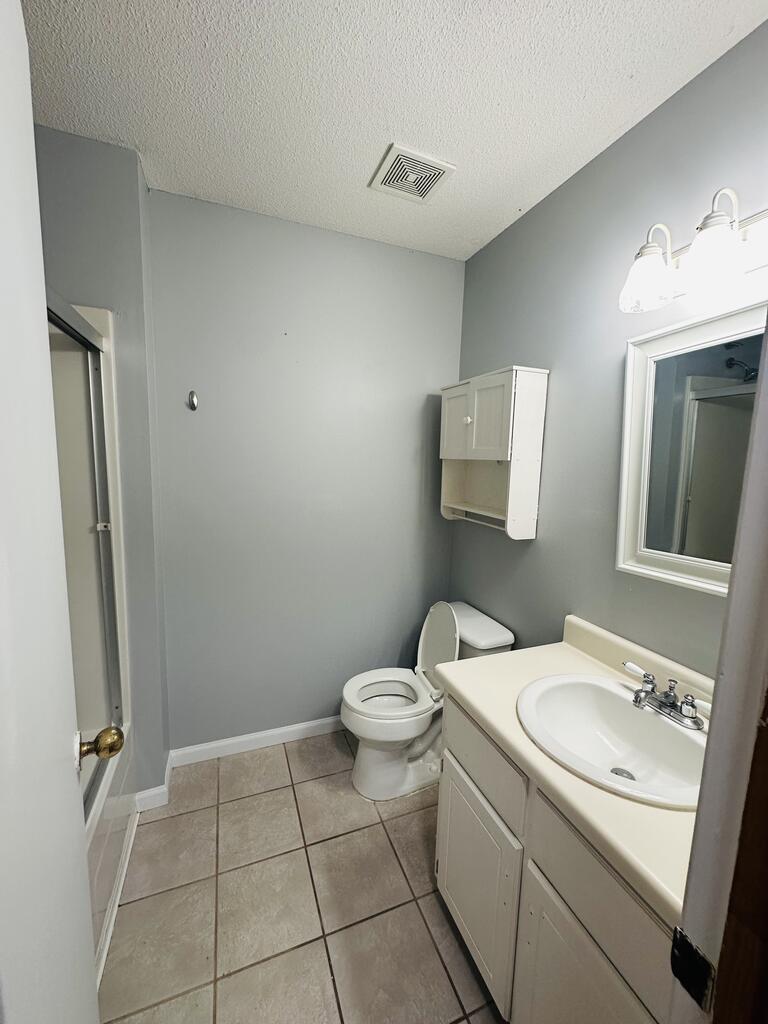 684 North Commerce Street Slocomb, AL 36375 - Photo 8 of 15 Gallery Image 8