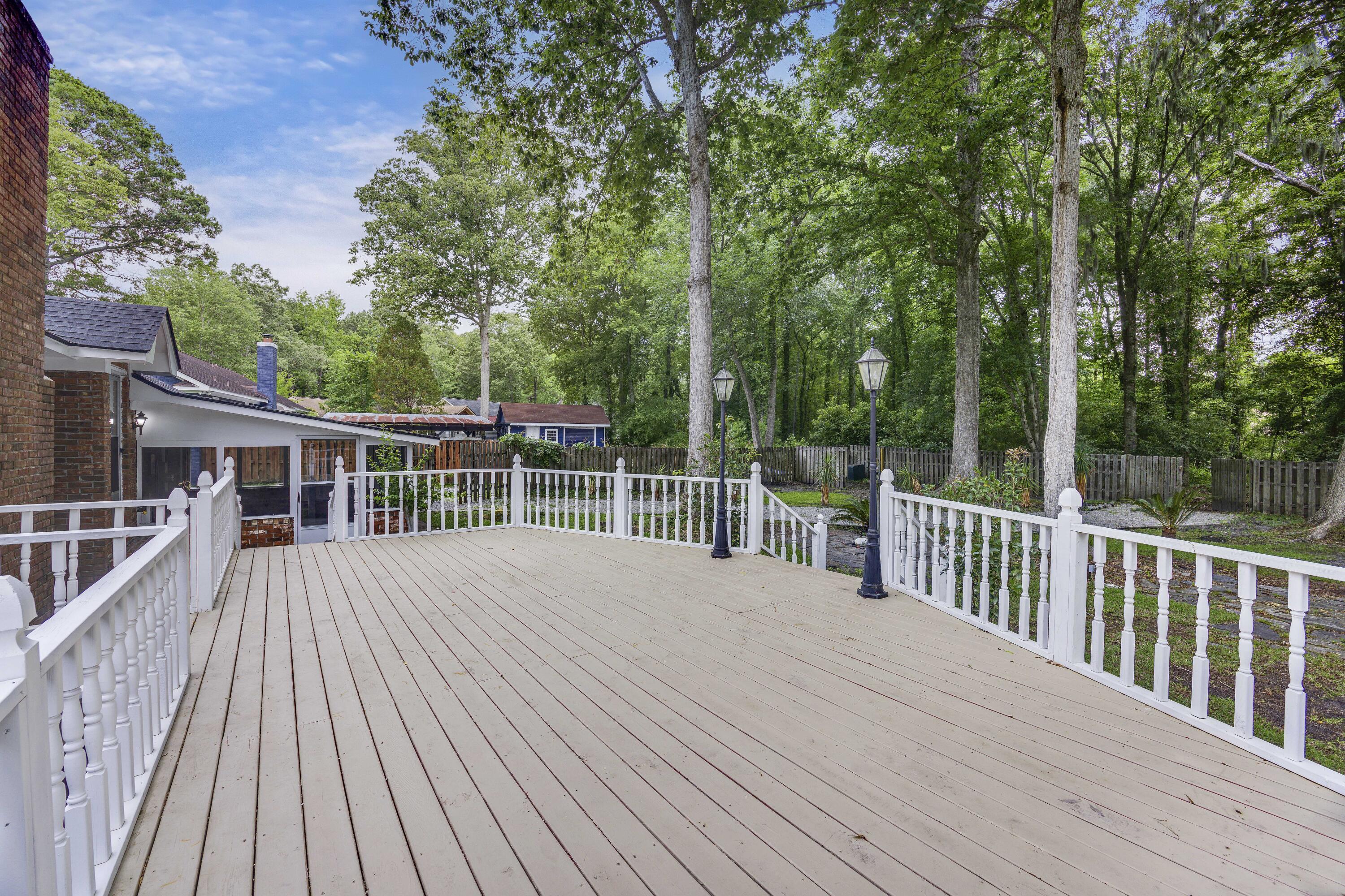 205 Turtle Cove Road Summerville, SC 29485 - Photo 18 of 20 Z069