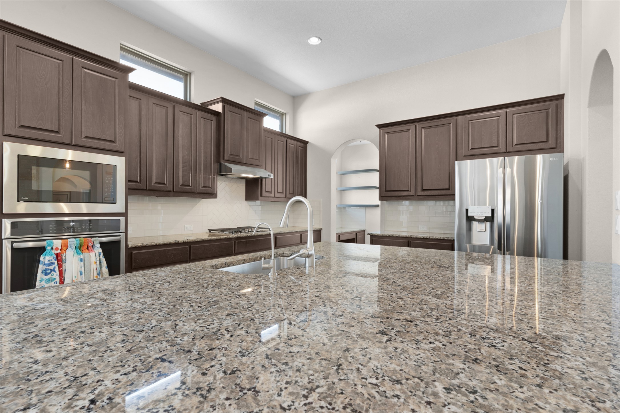 209 Cibolo Ridge Drive Georgetown, TX 78628 - Photo 19 of 39