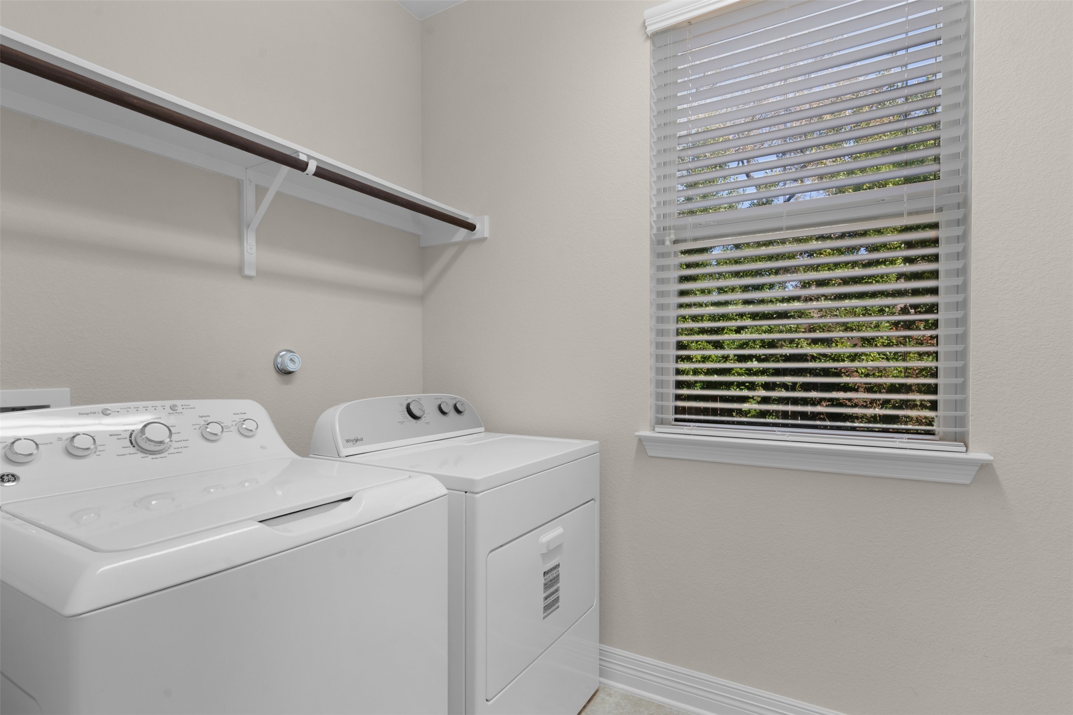 209 Cibolo Ridge Drive Georgetown, TX 78628 - Photo 25 of 39