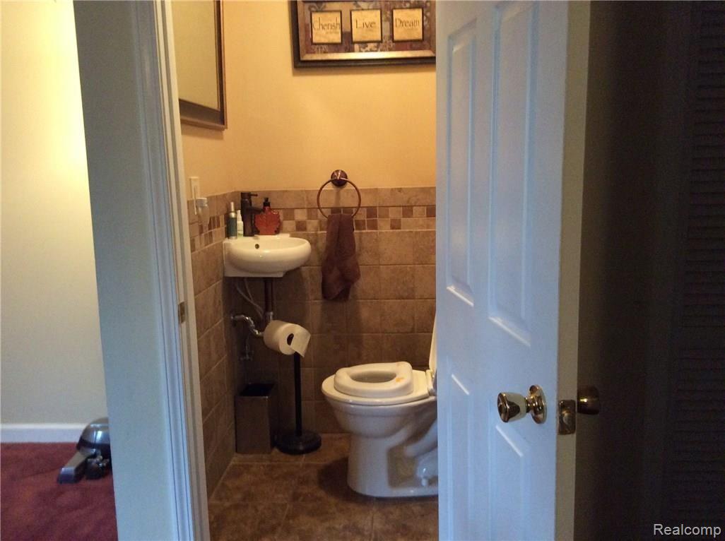3805 Kane Road Carleton, MI 48117 - Photo 17 of 25 2018-01-11 11.23