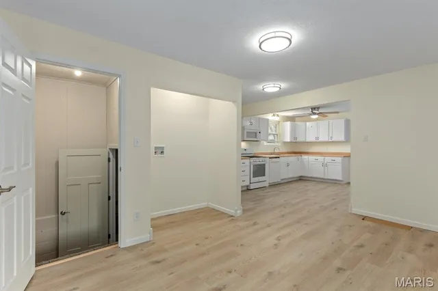 $129,000 | 432 Anderson Street, Carlinville, IL 62626