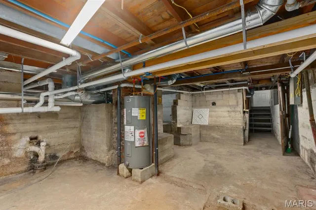 $135,000 | 432 Anderson Street, Carlinville, IL 62626