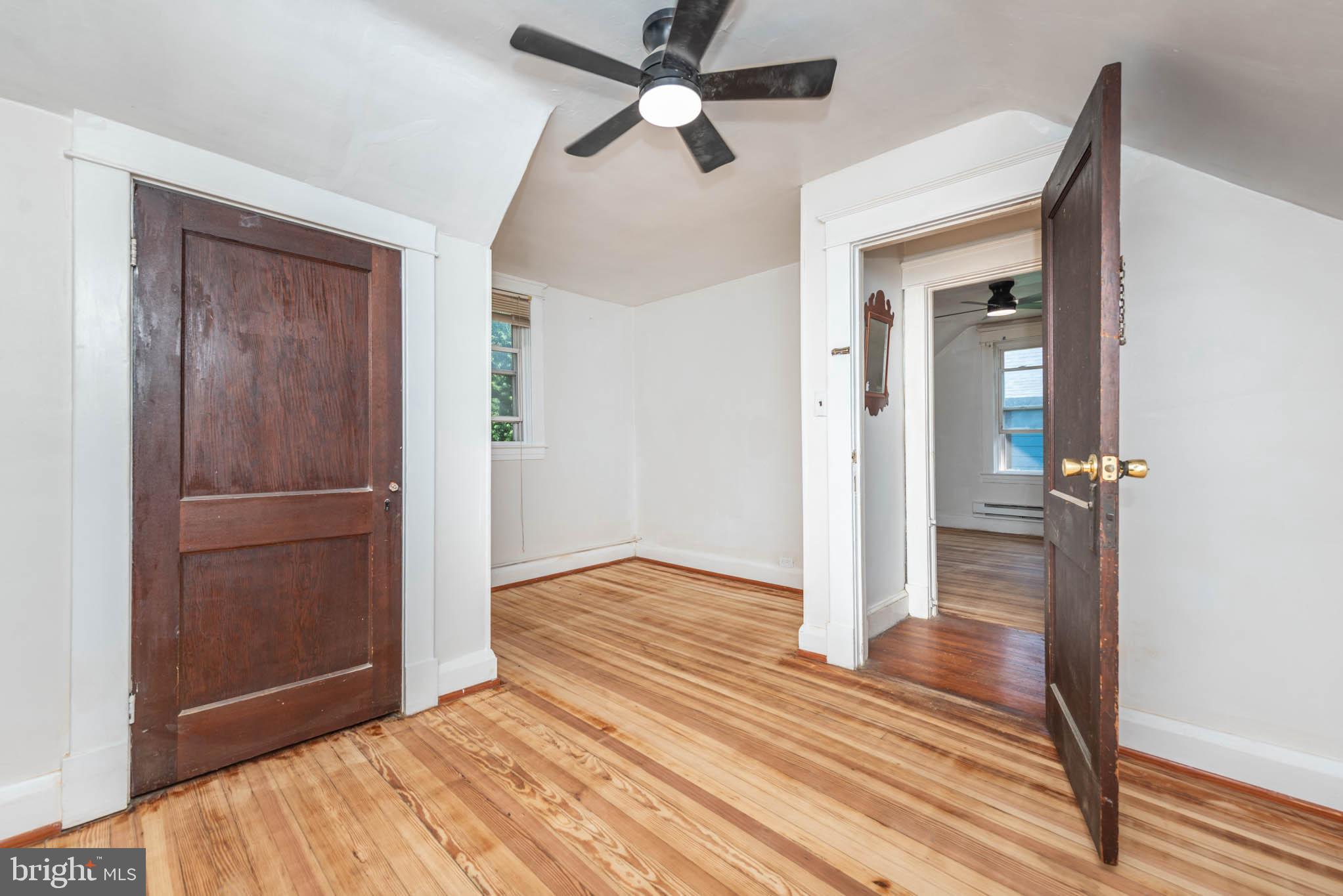 5111 Ardmore Way Baltimore, MD 21206 - Photo 13 of 31